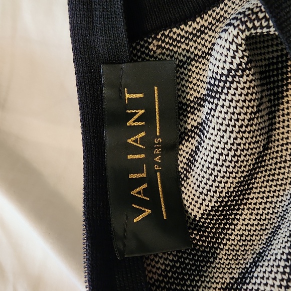 Tiger stretch sweater dress - Picture 4 of 6